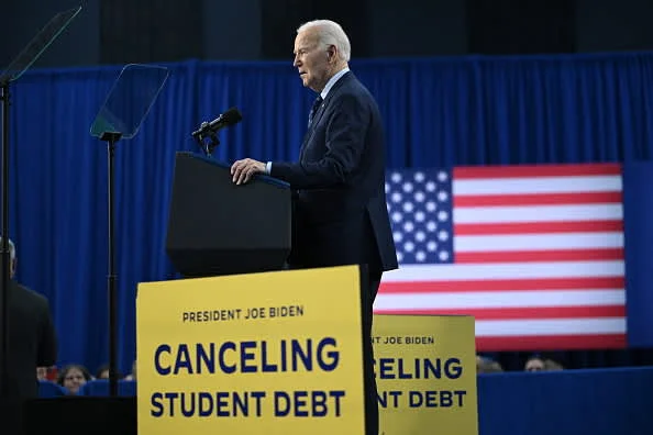 Education Department Student Loans: Grad PLUS Cancelled? What's the Catch?